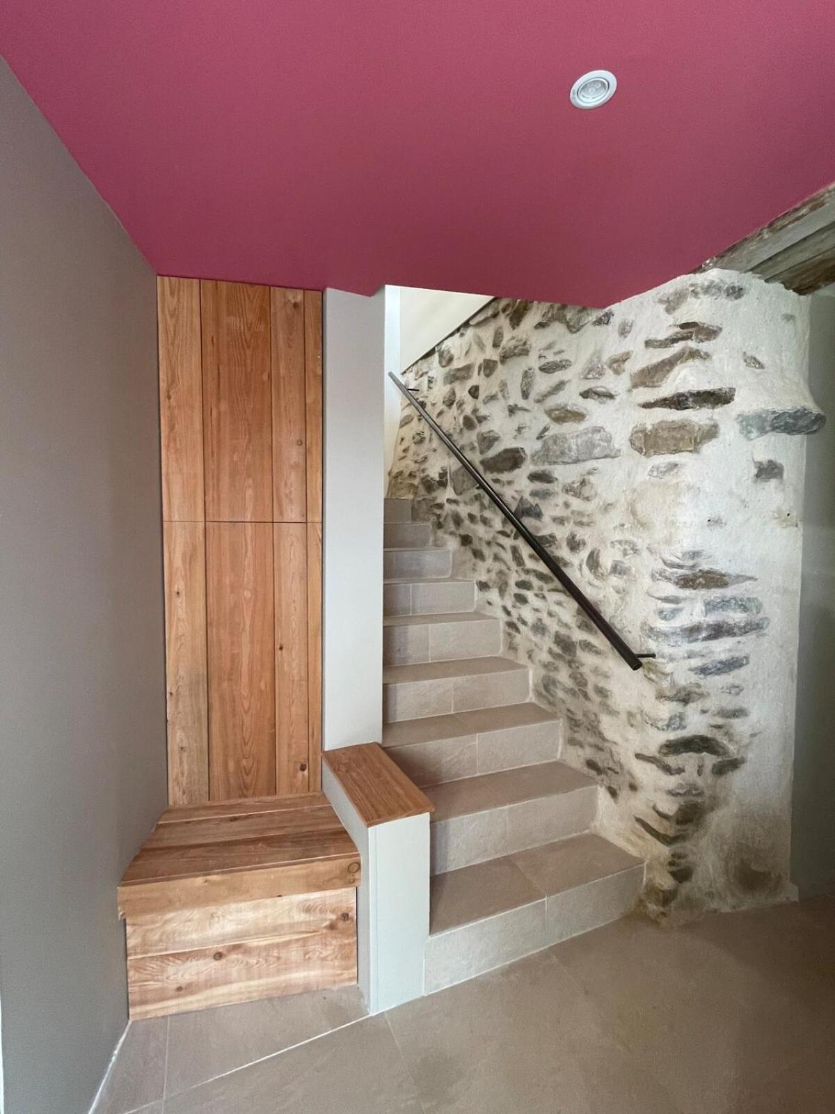 La Petite Bergerie En Pierre Surplombant Le Lac Real Ngoại thất bức ảnh
